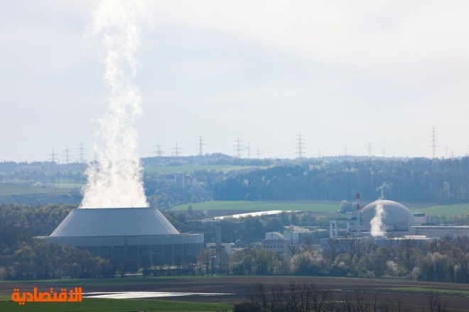 ألمانيا تغلق آخر 3 محطات نووية ضمن خطة التحول للطاقة المتجددة 