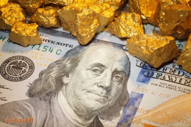 تراجع الذهب بعد صدور بيانات اقتصادية أمريكية
