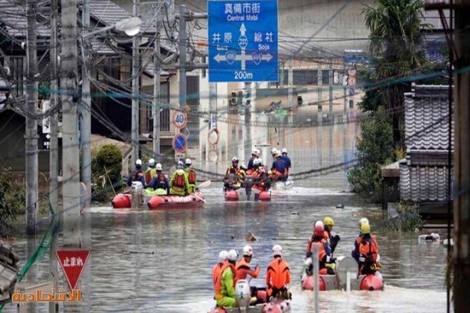 اليابان .. الأمطار تخرج آلاف السكان من منازلهم