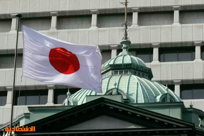 محافظ بنك اليابان يشير إلى رفع أسعار الفائدة إذا استمر التضخم في الارتفاع 