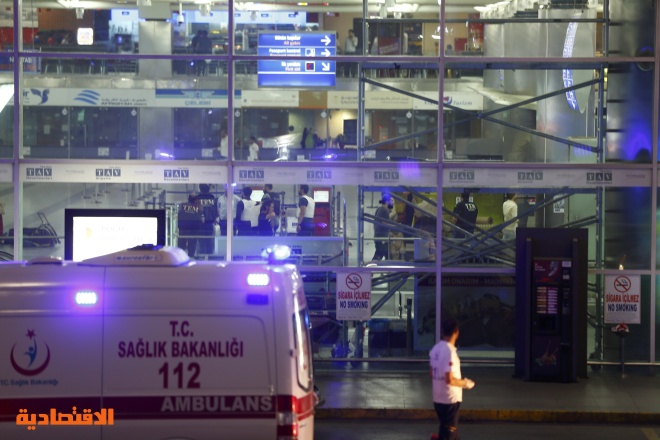مقتل 28 وإصابة العشرات في هجوم انتحاري على مطار إسطنبول