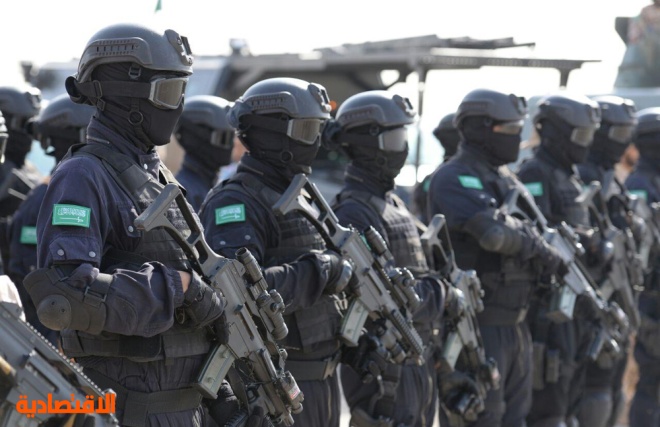 قائد قوات الأمن الخاصة يتفقد جاهزية الوحدات المشاركة بالتمرين المشترك "أمن الخليج العربي1"
