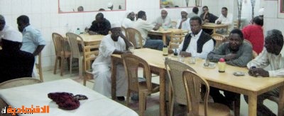 السودانيون في الرياض:"دايرين" نعمل.. ولا غربة لنا في السعودية