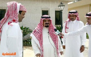 سعوديان يجوبان المملكة لمناهضة العنصرية والعصبية صحيفة الاقتصادية