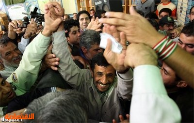 "تغطية متواصلة".. احمدي نجاد يصف انتخابه بـ "النصر العظيم"