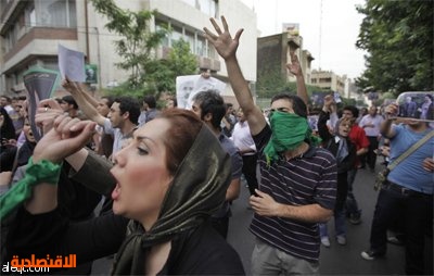 "تغطية متواصلة".. احمدي نجاد يصف انتخابه بـ "النصر العظيم"