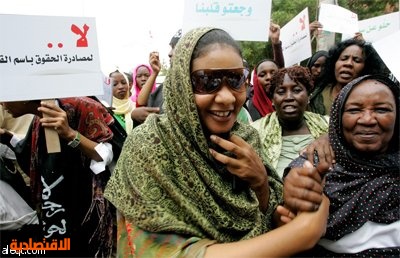 تأجيل محاكمة الصحافية السودانية التي تحاكم بسبب ارتداء بنطلون