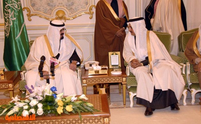 الملك لرئيسي غرف قطر والسعودية: مانريده ليس كسب التجارة بل كسب العطف على الفقير