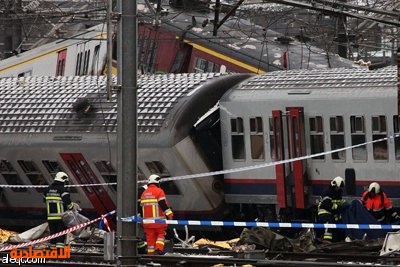 مقتل 20 شخص آثر تصادم قطارين في بلجيكا