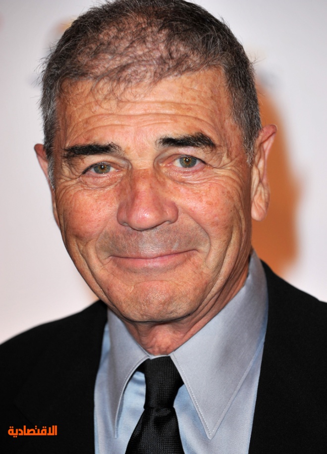 الممثل المخضرم روبرت دي نيرو يتلقى جائزة من مجلة AAPP السنوية في بيفرلي