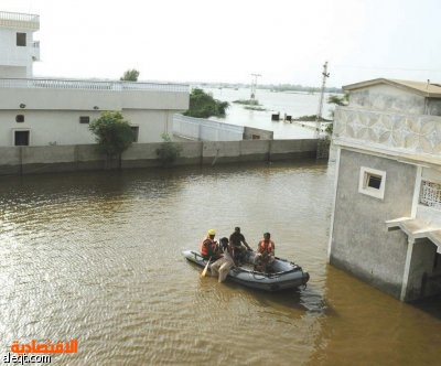 الفريق السعودي ينقذ 136 باكستانيا في 5 قرى غمرتها الفيضانات
