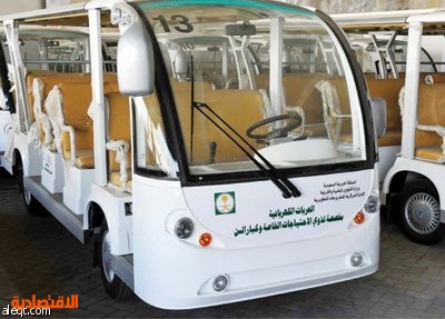 تخصيص 124 عربة نقل كهربائية لخدمة كبار السن والعجزة في الجمرات
