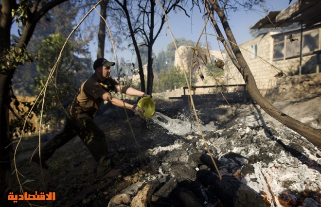 إسرائيل تلتهب.. السنة النيران تهدد قرية عسفيا العربية في جبل الكرمل