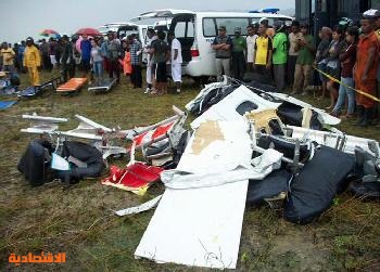 تحطم طائرة اندونيسية على متنها 27 شخص في البحر