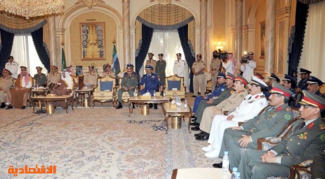 الأمير سلمان بن عبدالعزيز يباشر مهام عمله في وزارة الدفاع