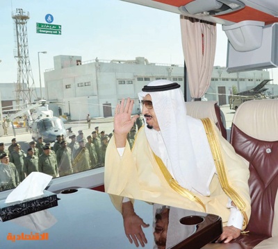وزير الدفاع: قاعدة الملك عبد الله النواة الأولى لقواتنا الجوية الباسلة
