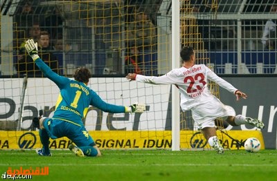 دورتموند يتعادل 4-4 مع شتوتجارت في مباراة مثيرة في الدوري الألماني