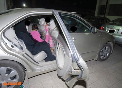 «الإعاقة» و«اصطحاب الأسرة» أساليب جديدة لترويج المخدرات في السعودية