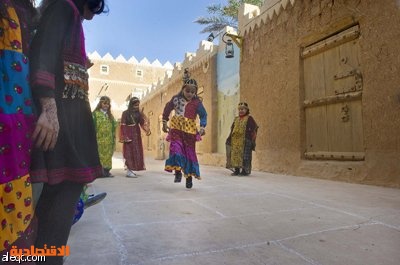 الألعاب الشعبية القديمة في السعودية تبث روح التنافس في الماضي