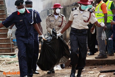 انتشال اكثر من 100 جثة من حطام الطائرة النيجيرية وتعطل محركيها قبل الحادث