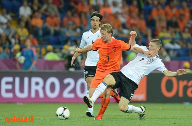 ألمانيا تقترب من التأهل وتقلص حظوظ هولندا