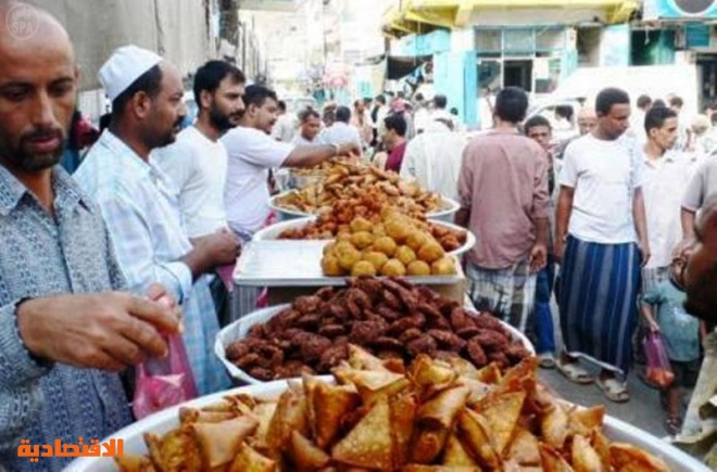 البسطات الشعبية بالمنطقة التاريخية في جدة تستلهم الذكريات وتستشعر قدسية رمضان