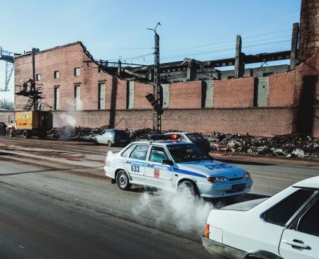 قصة مصورة: 1200 شخص حصيلة المصابين نتيجة سقوط زخات نيزك في وسط روسيا