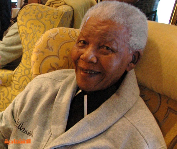 رئيس جنوب افريقيا: حالة مانديلا مازالت حرجة ولكن مستقرة