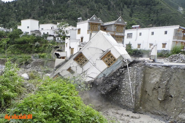 قصة مصورة : إجلاء نصف مليون شخص بسبب اعصار في الصين