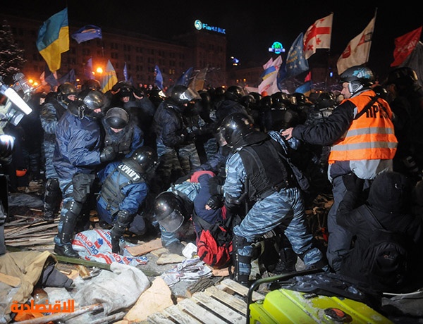 قصة مصورة : توقعات بحشودا مليونية بعد هجوم الشرطة الأوكرانية على ساحة الاستقلال