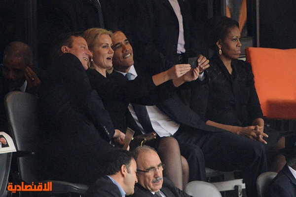 قصة مصورة : الغيرة تجبر أوباما على تغيير مقعده
