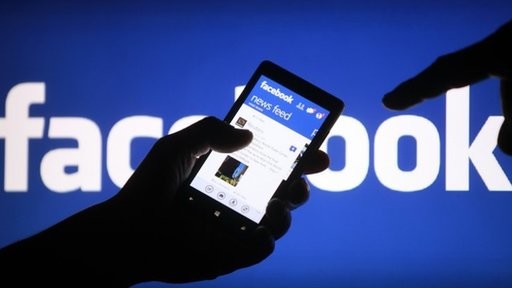الفيسبوك يقحم إعلانات فيديو على صفحات المستخدمين