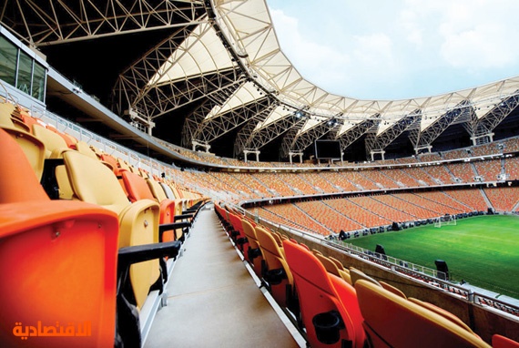 بوصلة الرفع للمنطقة الأرضية لملعب الجوهرة تيرازو