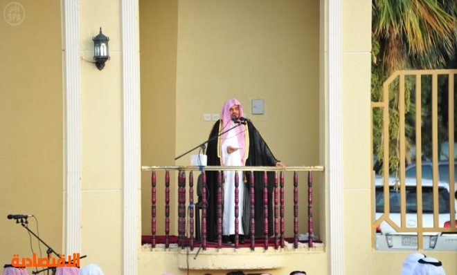 قصة مصورة : صلاة عيد الفطر المبارك في مختلف أنحاء المملكة