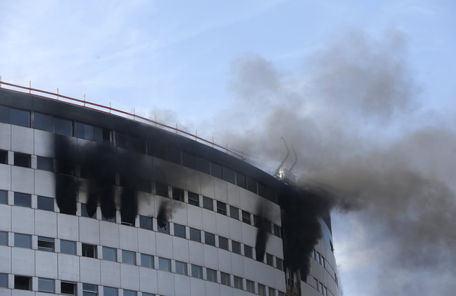 حريق في مبنى الإذاعة العامة الفرنسية وإجلاء العاملين