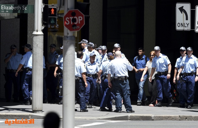 الشرطة الأسترالية تعلن انتهاء أزمة احتجاز الرهائن في مقهى بسيدني