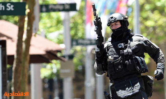الشرطة الأسترالية تعلن انتهاء أزمة احتجاز الرهائن في مقهى بسيدني