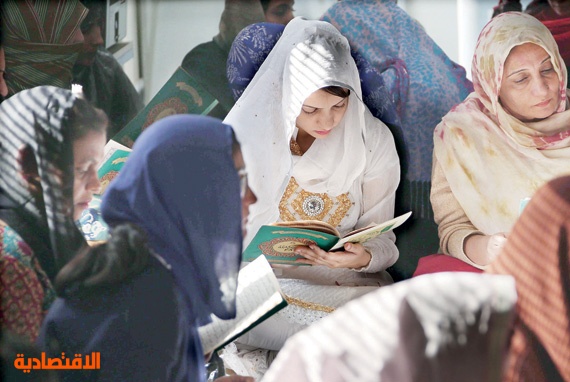 حركة طالبان .. طريق «المدرسة» المضرّج بالدماء من أفغانستان إلى باكستان