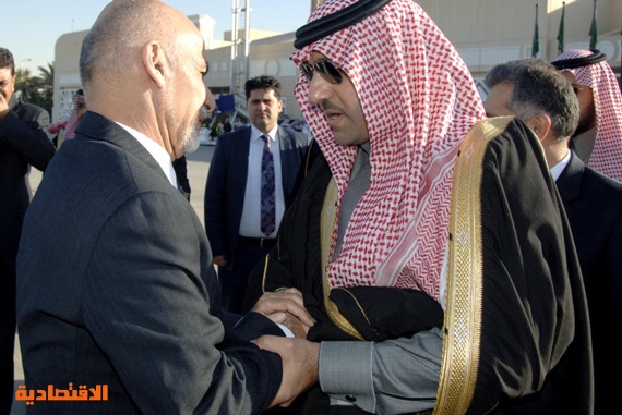 رؤساء الدول والوفود يغادرون الرياض بعد تقديم العزاء في وفاة الملك عبدالله
