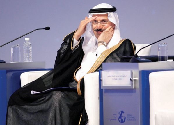 وزير الاقتصاد: عمل 75% من الموظفين السعوديين في القطاع الحكومي وضع "غير عادي"