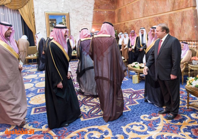 خادم الحرمين الشريفين يعقد جلسة مباحثات مع رئيس وزراء باكستان