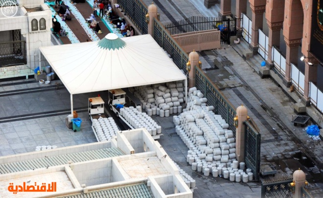 قصة مصورة: الجهات الحكومية في المدينة المنورة تكثف نشاطها لتقديم الخدمات لزوار المسجد النبوي