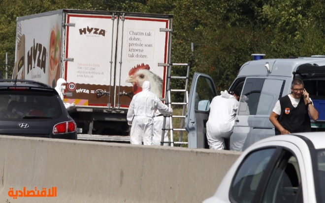 النمسا: العثور على جثث 50 مهاجرا في شاحنة