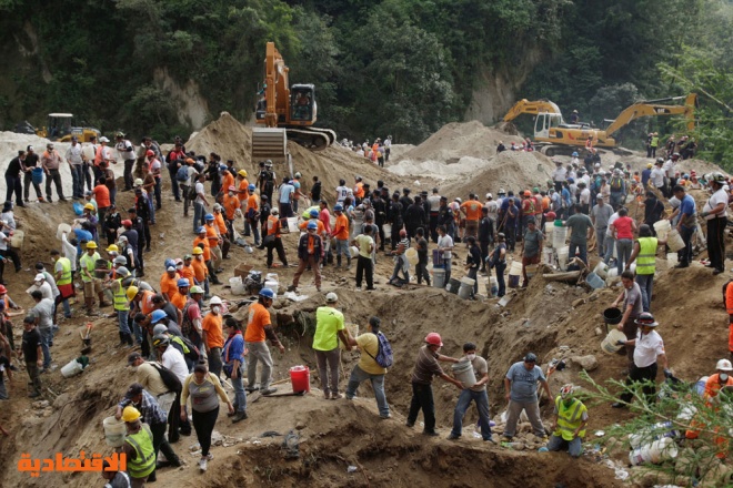 ارتفاع حصيلة ضحايا الانهيار الأرضي في جواتيمالا إلى 73 قتيلا