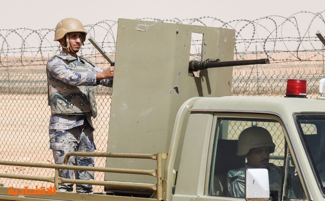 دوريات حرس الحدود تقوم بدورها في تأمين الحدود السعودية العراقية بالقرب من جديدة عرعر