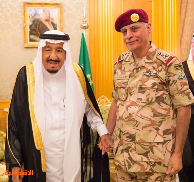 خادم الحرمين يقلد قائد قوات الطوارئ الخاصة وقائد قوات الأمن الخاصة رتبتيهما الجديدة أخبار السعودية صحيقة عكاظ