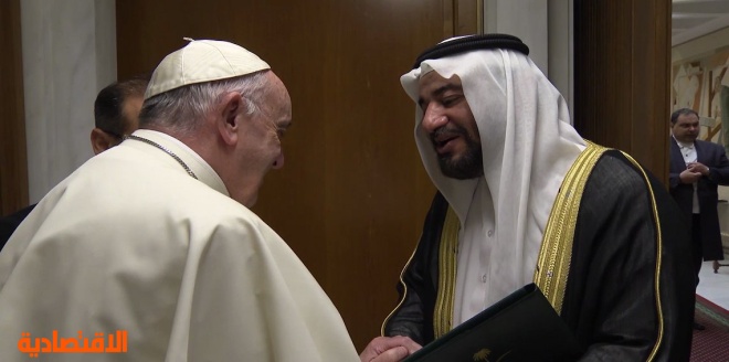وفد رسمي برئاسة وزارة الشؤون الإسلامية يلتقي بابا الفاتيكان