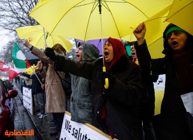 ألمانيا تُطالب النظام الإيراني باحترام حقوق المتظاهرين