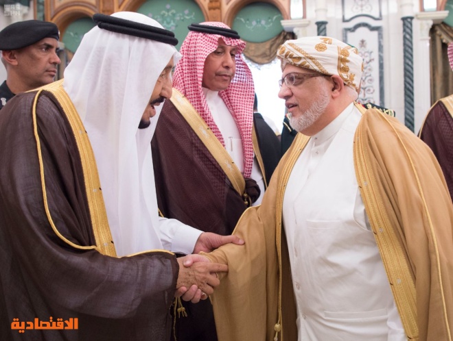 الملك يصل مكة لقضاء العشر الأواخر من رمضان بجوار بيت الله الحرام