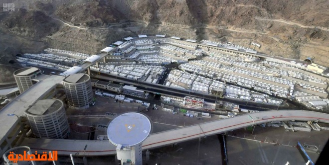 صور من سماء مكة ترصد الجهود التي تقوم بها الجهات الحكومية والأهلية لخدمة الحجاج